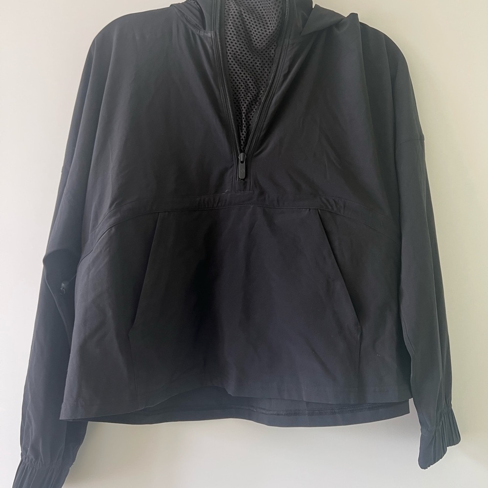 Lululemon Black Hooded Half-Zip Pullover jacket